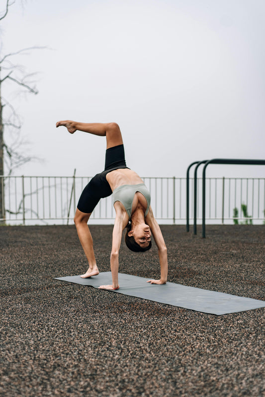 Mist, Mocha, and Mindfulness: Why the Best Yoga Clothes in the Pacific Northwest Bridge Tech Hustle and Coffee Calm