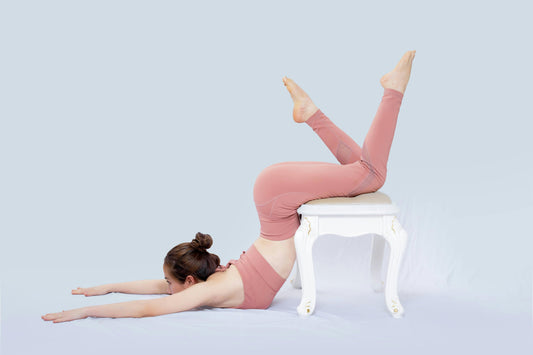The Windy City Reset: Why the Best Yoga Clothes Chicago Women Choose are the Secret to a Loop-to-Lakefront "Switch-Off"