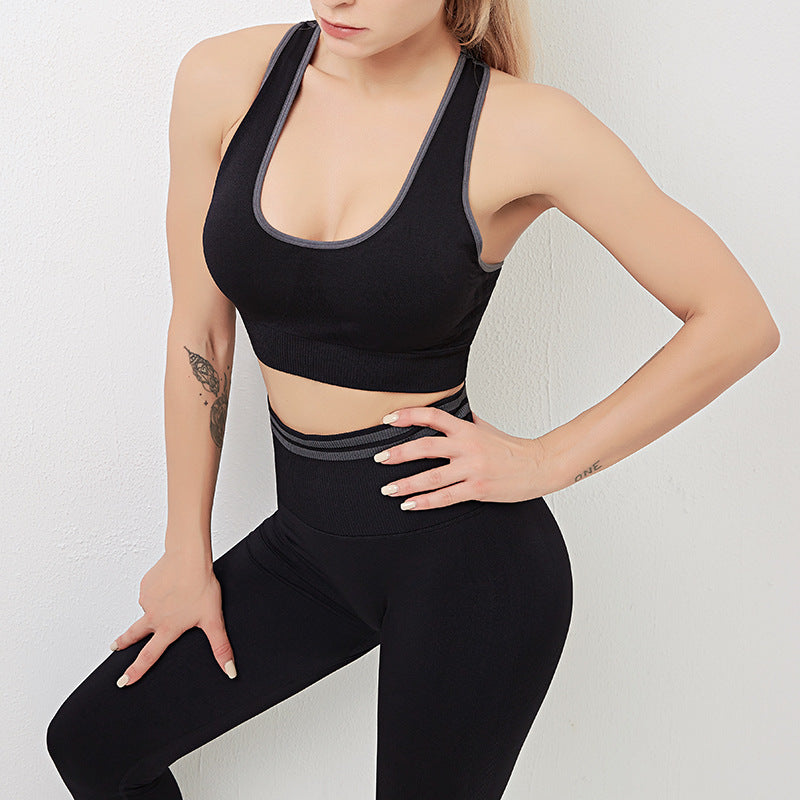 Shop Kincey's knitted yoga set for women. High-waist sports bra with yoga pants or shorts. Breathable, quick-dry, 4-way stretch activewear in 10+ colors.
