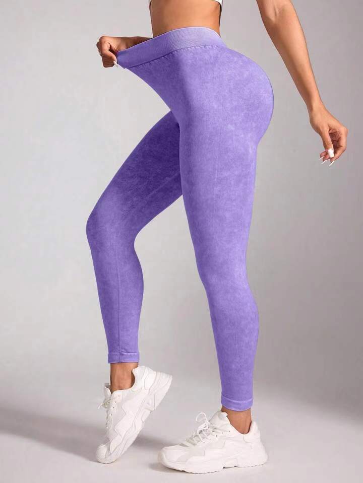 Luxurious sand-washed V-waist yoga leggings with hip-lifting technology. High-elastic, moisture-wicking fabric for superior comfort. Excellent for yoga, gym & casual wear. Explore sand-washed collection!